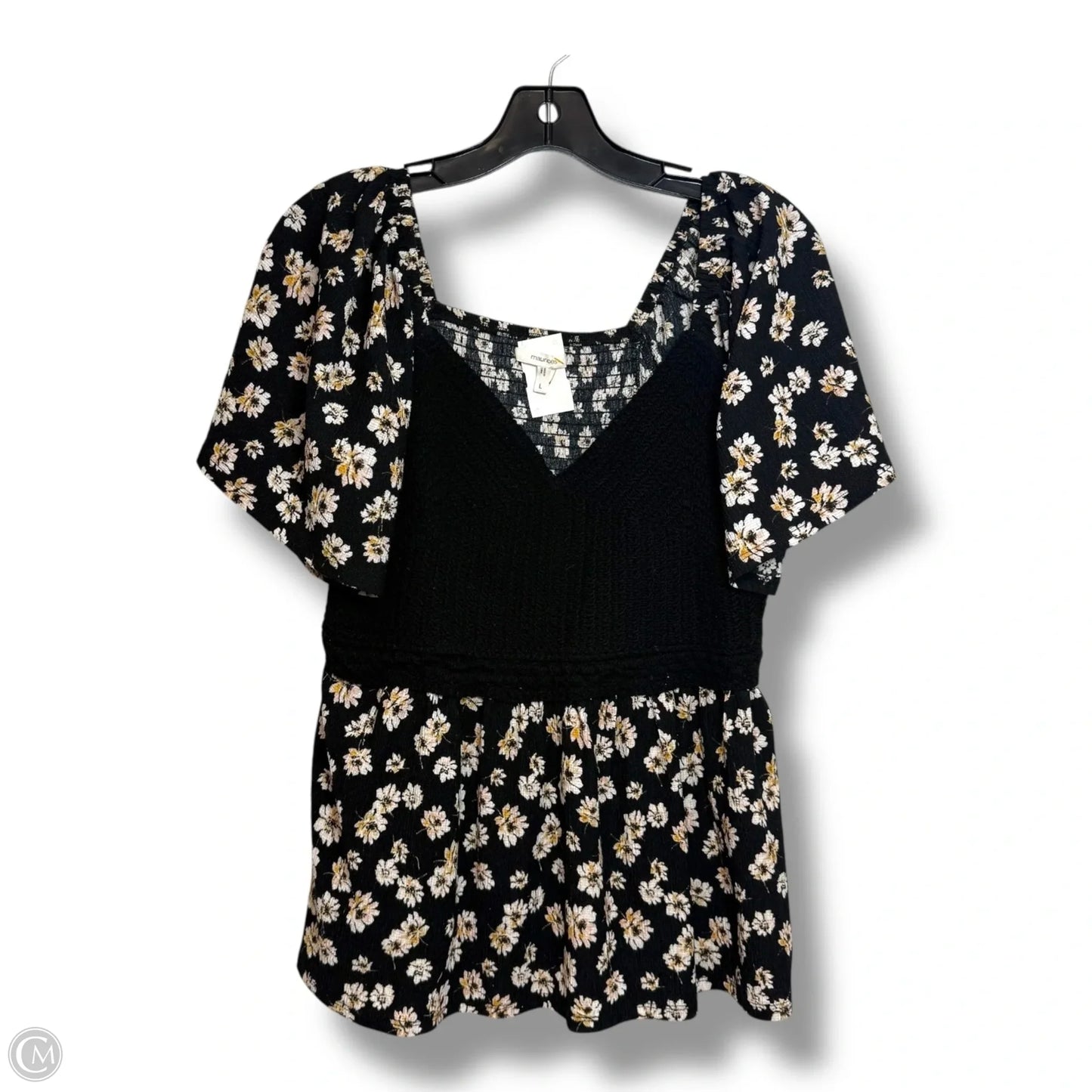 Top Short Sleeve By Maurices In Black, Size: L