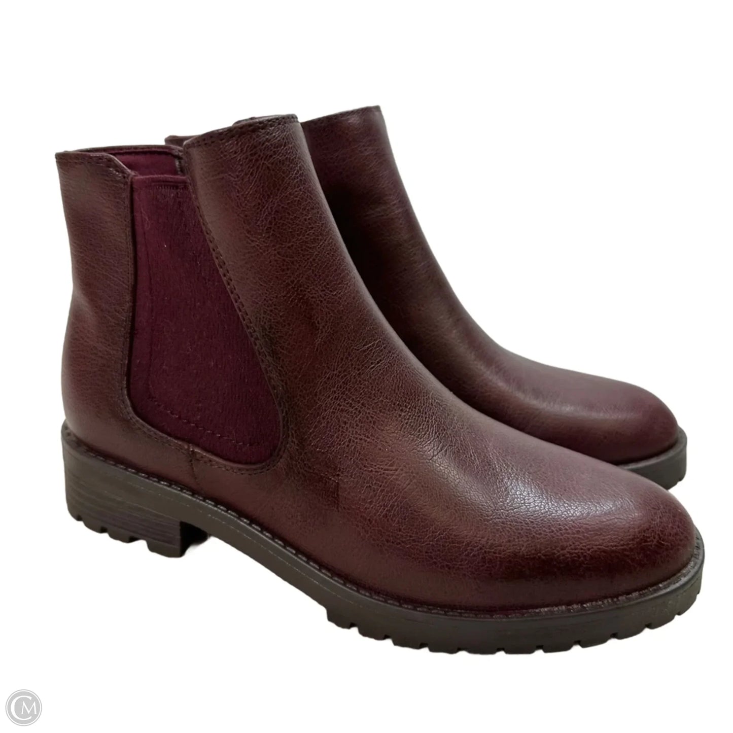 Boots Ankle Flats By Bare Traps In Maroon, Size: 6.5