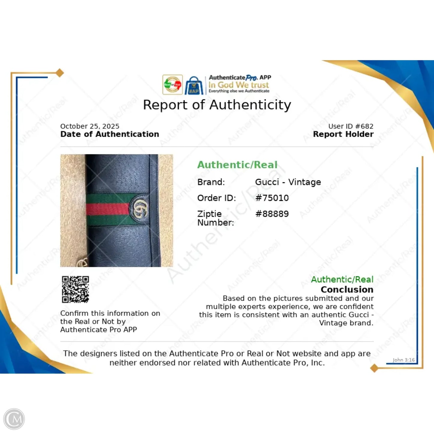 Wallet Luxury Designer By Gucci, Size: Medium