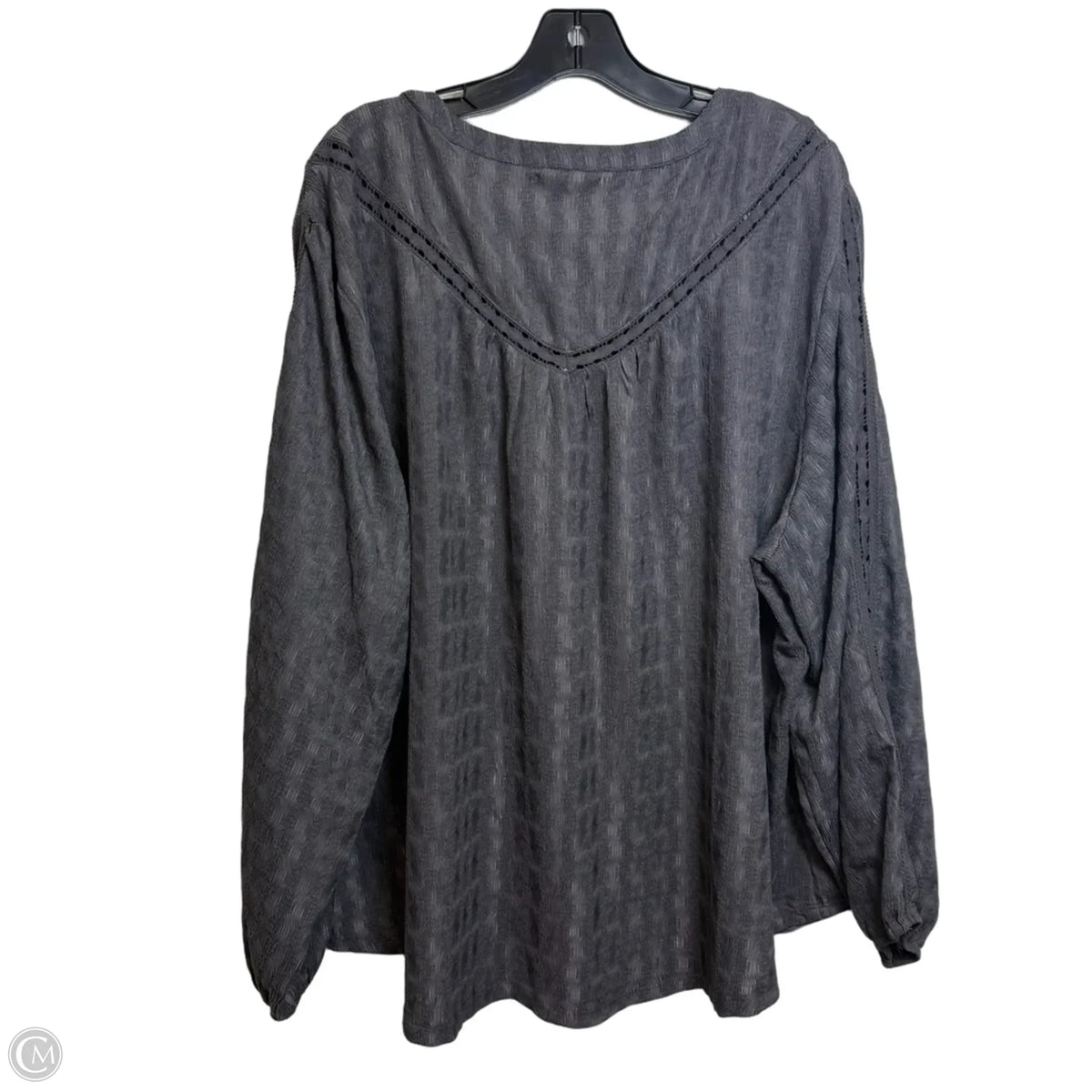 Top Long Sleeve Basic By Maurices In Grey, Size: 4x