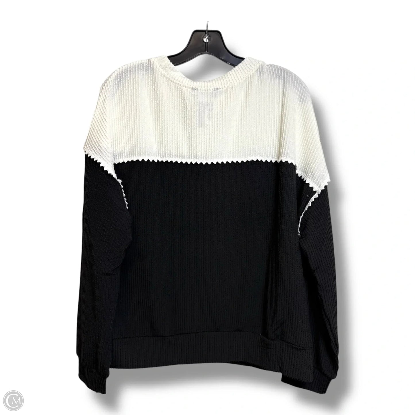 Top Long Sleeve By Clothes Mentor In Black & White, Size: S