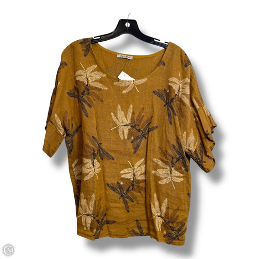 Top Short Sleeve By Clothes Mentor In Tan, Size: L