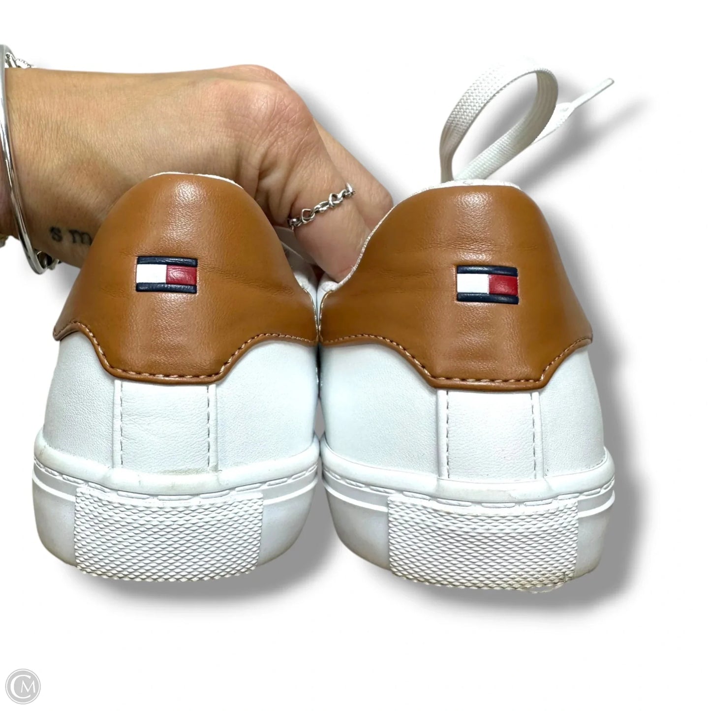 Shoes Sneakers By Tommy Hilfiger In White, Size: 8