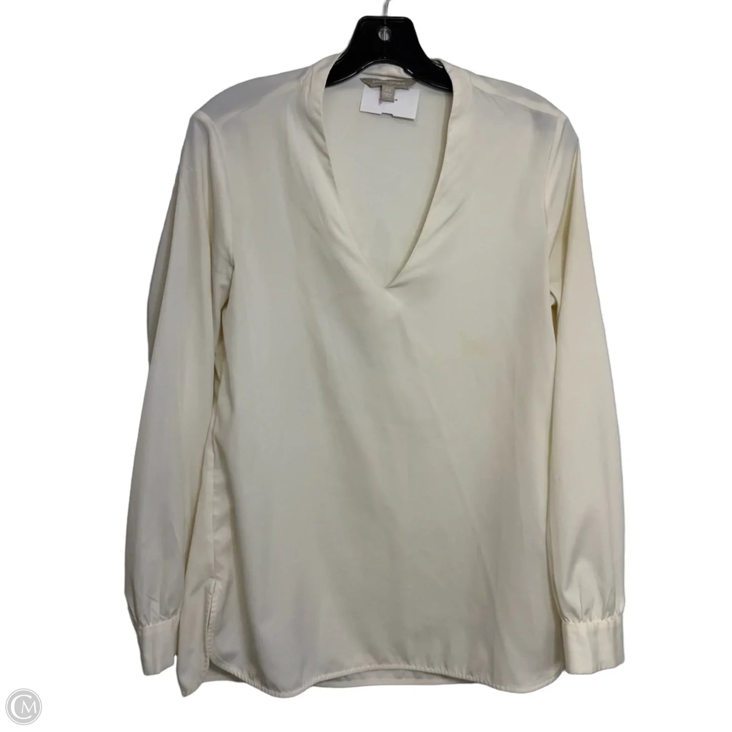 Top Long Sleeve By Banana Republic In Cream, Size: Xs