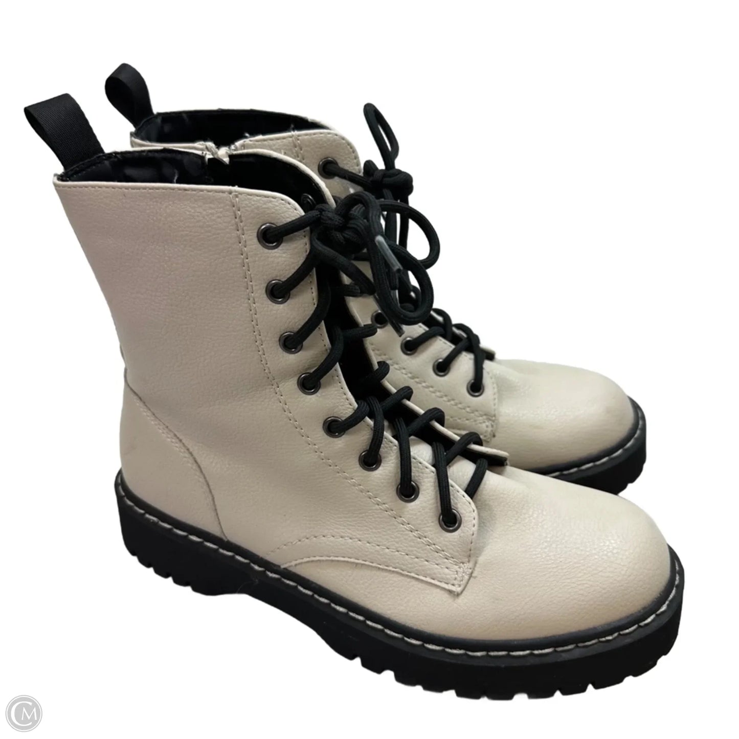 Boots Ankle Flats By Sincerely Jules In Cream, Size: 10