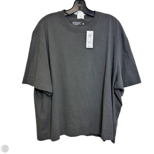 Top Short Sleeve By Abercrombie And Fitch In Grey, Size: Xl