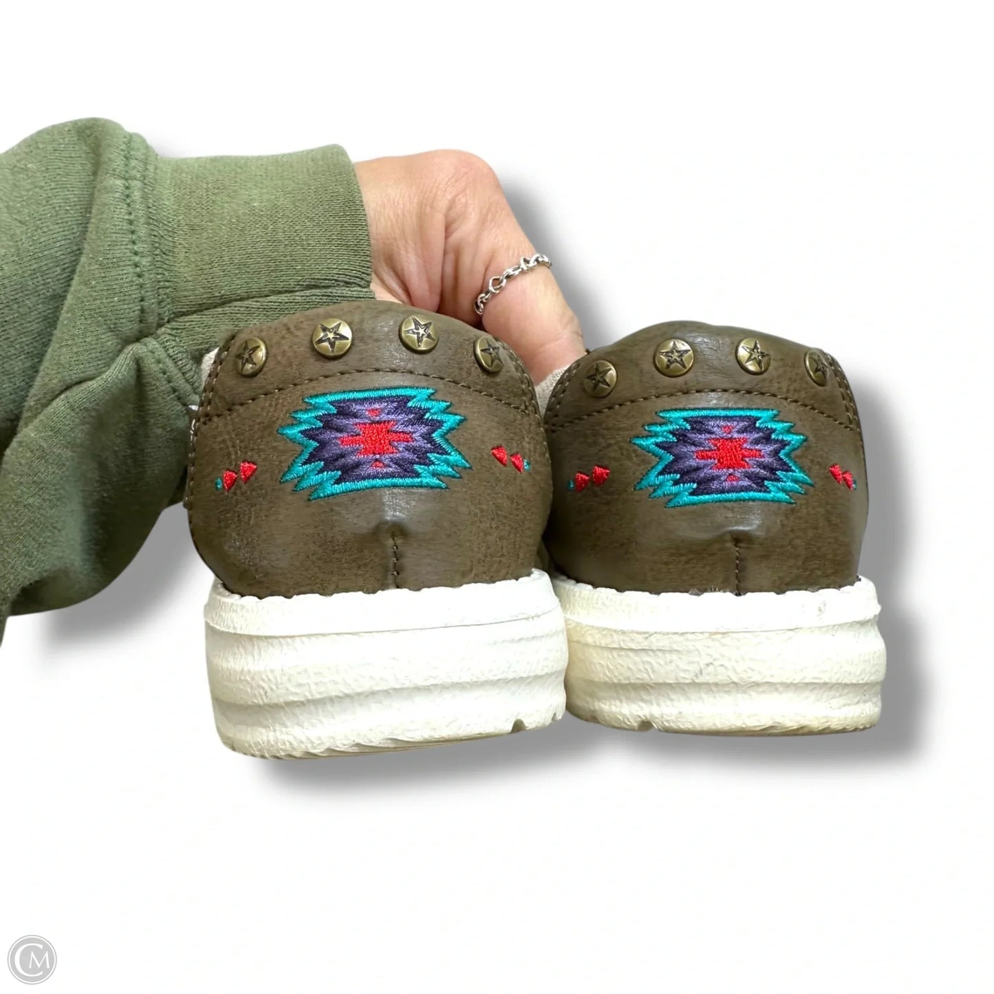 Shoes Flats By Hey Dude In Grey & Tan, Size: 7