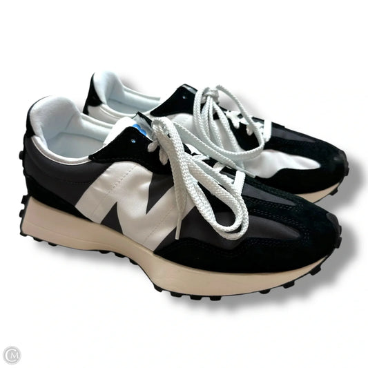 Shoes Sneakers By New Balance In Black & White, Size: 7.5