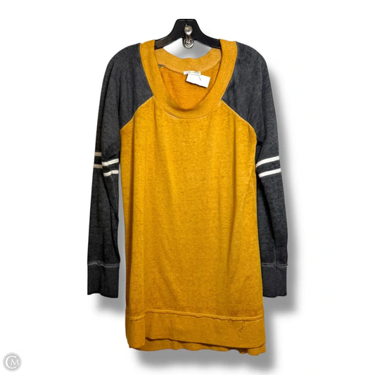 Top Long Sleeve By Maurices In Yellow, Size: L