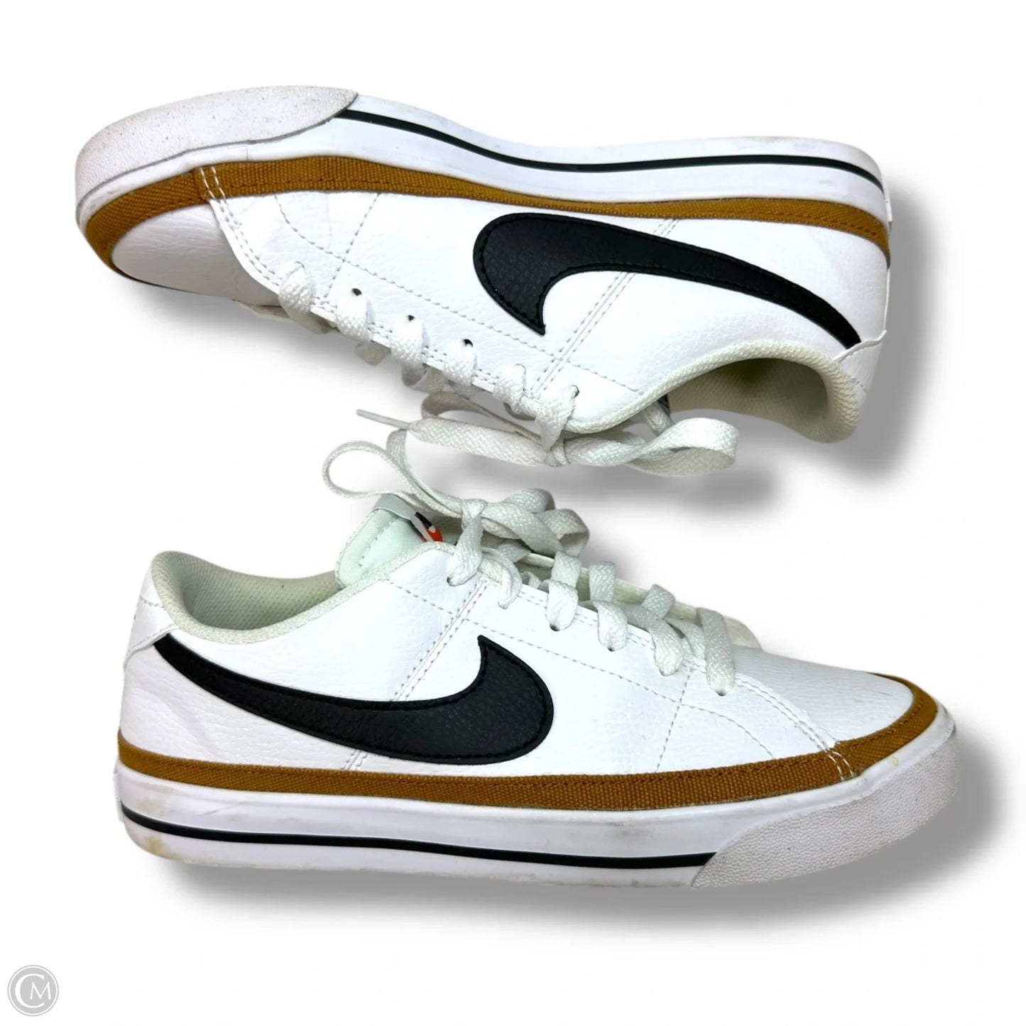 Shoes Athletic By Nike In White, Size: 7.5