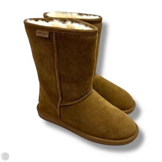 Boots Ankle Flats By Minnetonka In Brown, Size: 8