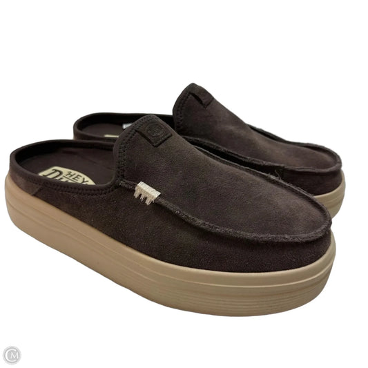 Shoes Flats By Hey Dude In Brown, Size: 8