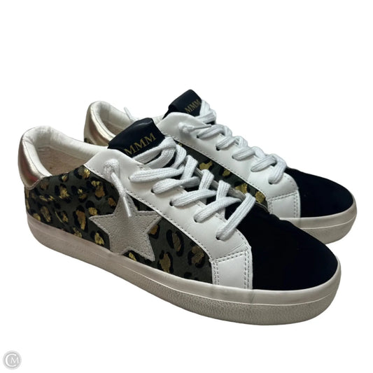 Shoes Athletic By Clothes Mentor In Animal Print, Size: 9.5