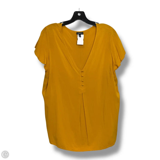 Top Short Sleeve By Torrid In Gold, Size: L