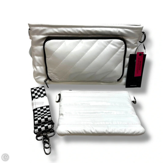 Crossbody By Think Royln, Size: Medium