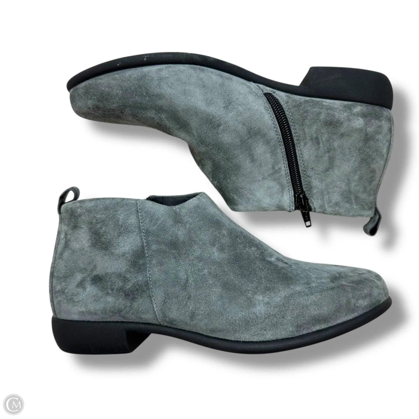 Boots Ankle Flats By Aerosoles In Grey, Size: 7