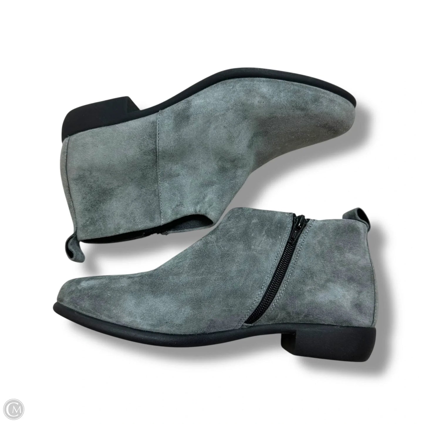 Boots Ankle Flats By Aerosoles In Grey, Size: 7