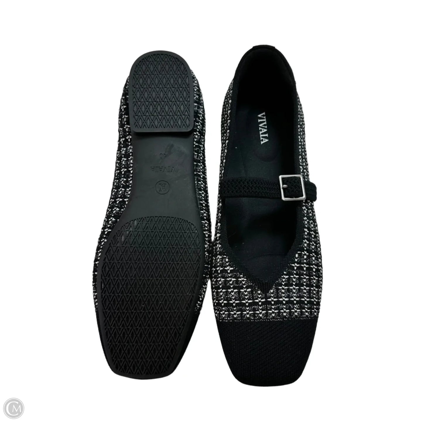 Shoes Flats By Vivaia In Black, Size: 9