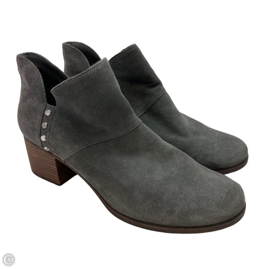 Boots Ankle Flats By Koolaburra By Ugg In Grey, Size: 12