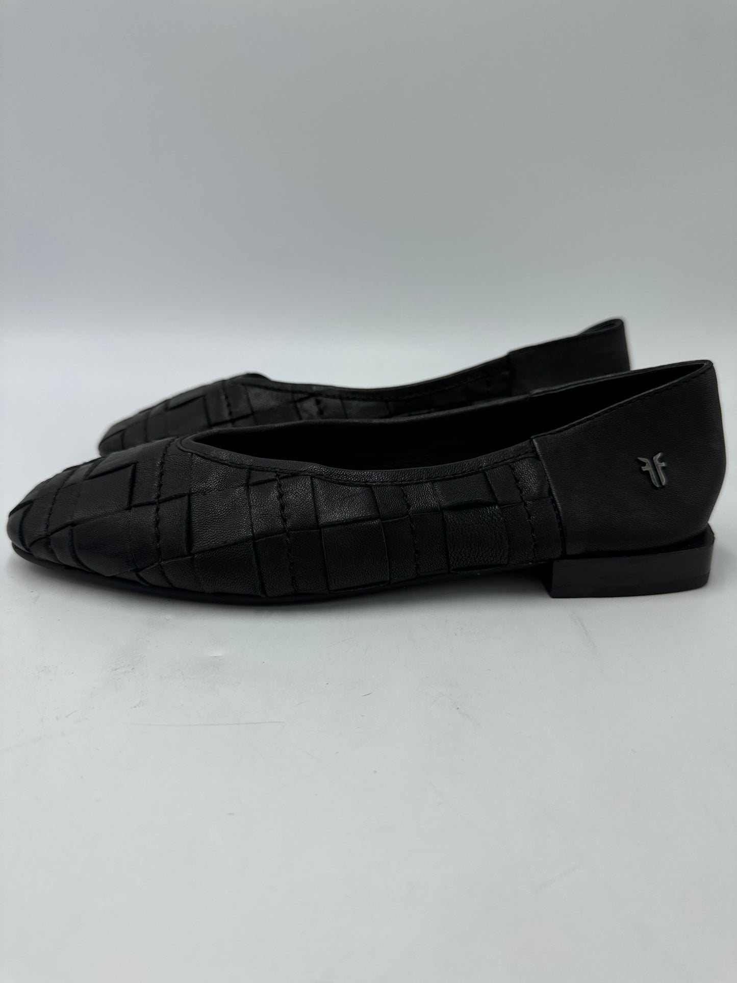 Shoes Designer By Frye In Black, Size: 6