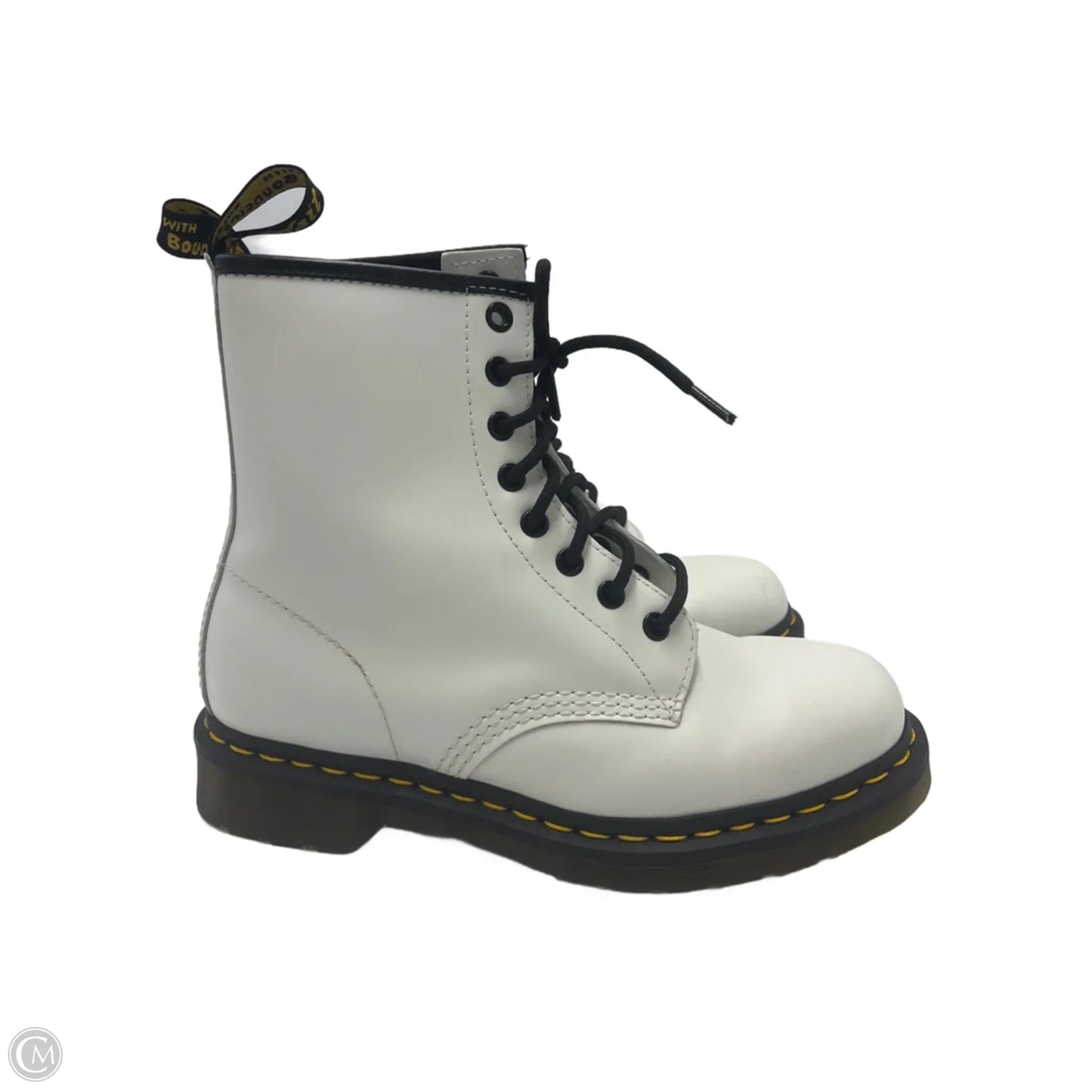 Boots Ankle Flats By Dr Martens In White, Size: 7