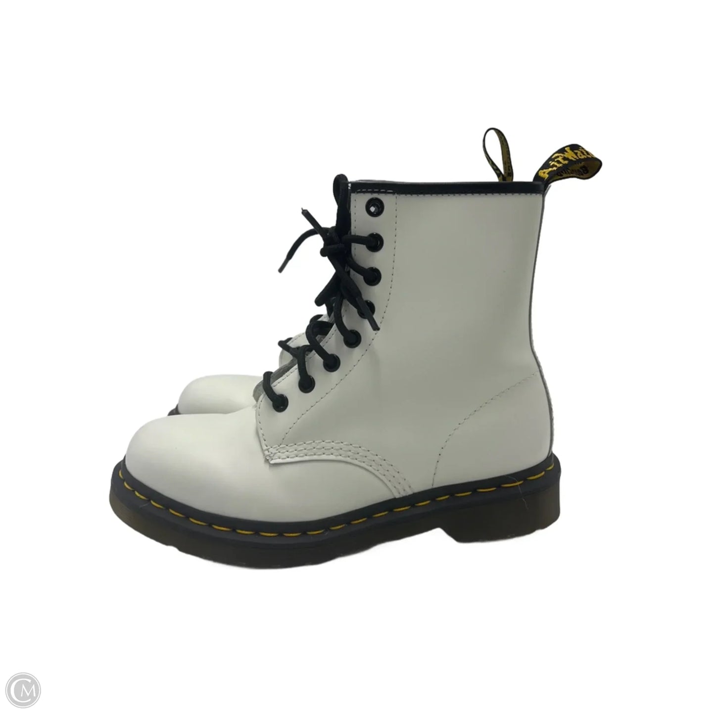 Boots Ankle Flats By Dr Martens In White, Size: 7