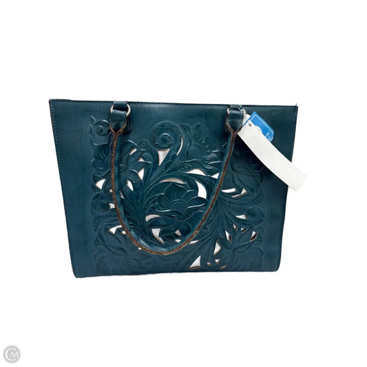 Handbag Designer By Patricia Nash