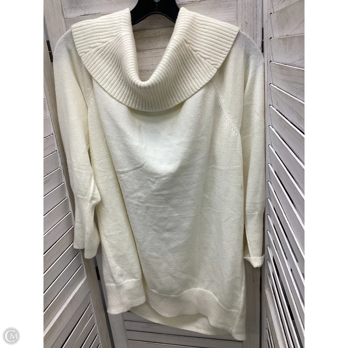 Sweater By Torrid In Ivory, Size: 3x