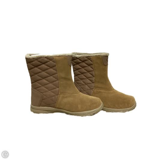 Boots Snow By Columbia In Brown, Size: 8.5