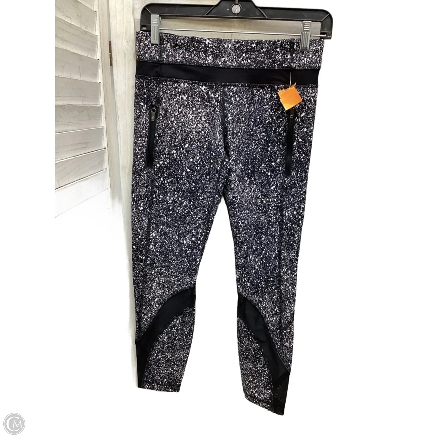 Athletic Leggings By Lululemon In Black & White, Size: 6
