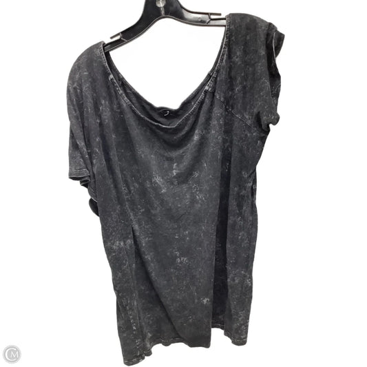 Top Short Sleeve By Torrid In Black, Size: 2x
