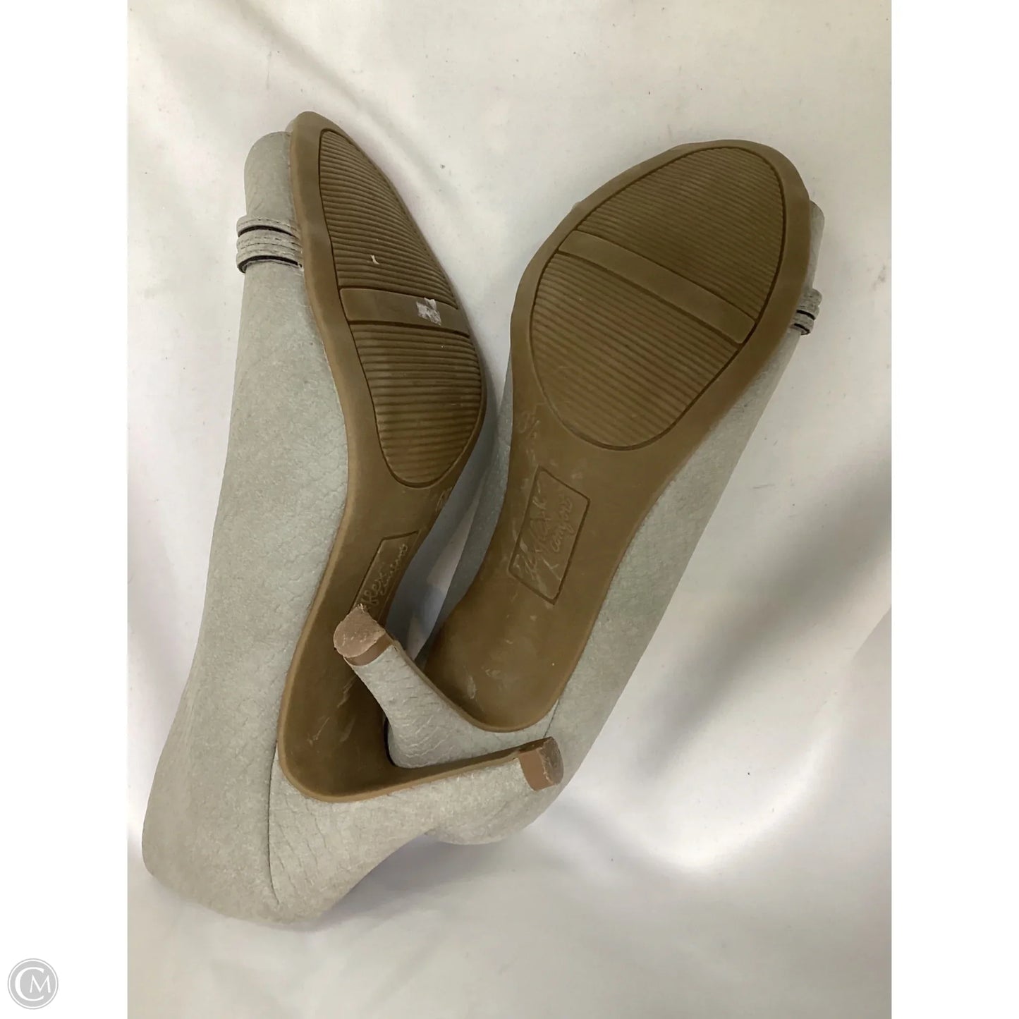 Sandals Heels Kitten By Dexflex In Grey, Size: 6.5