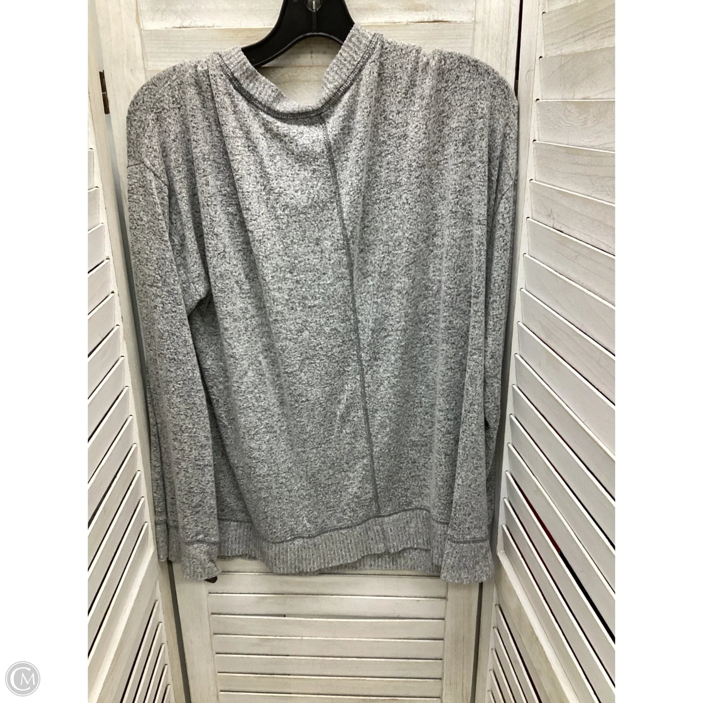 Top Long Sleeve By Old Navy In Leopard Print, Size: L