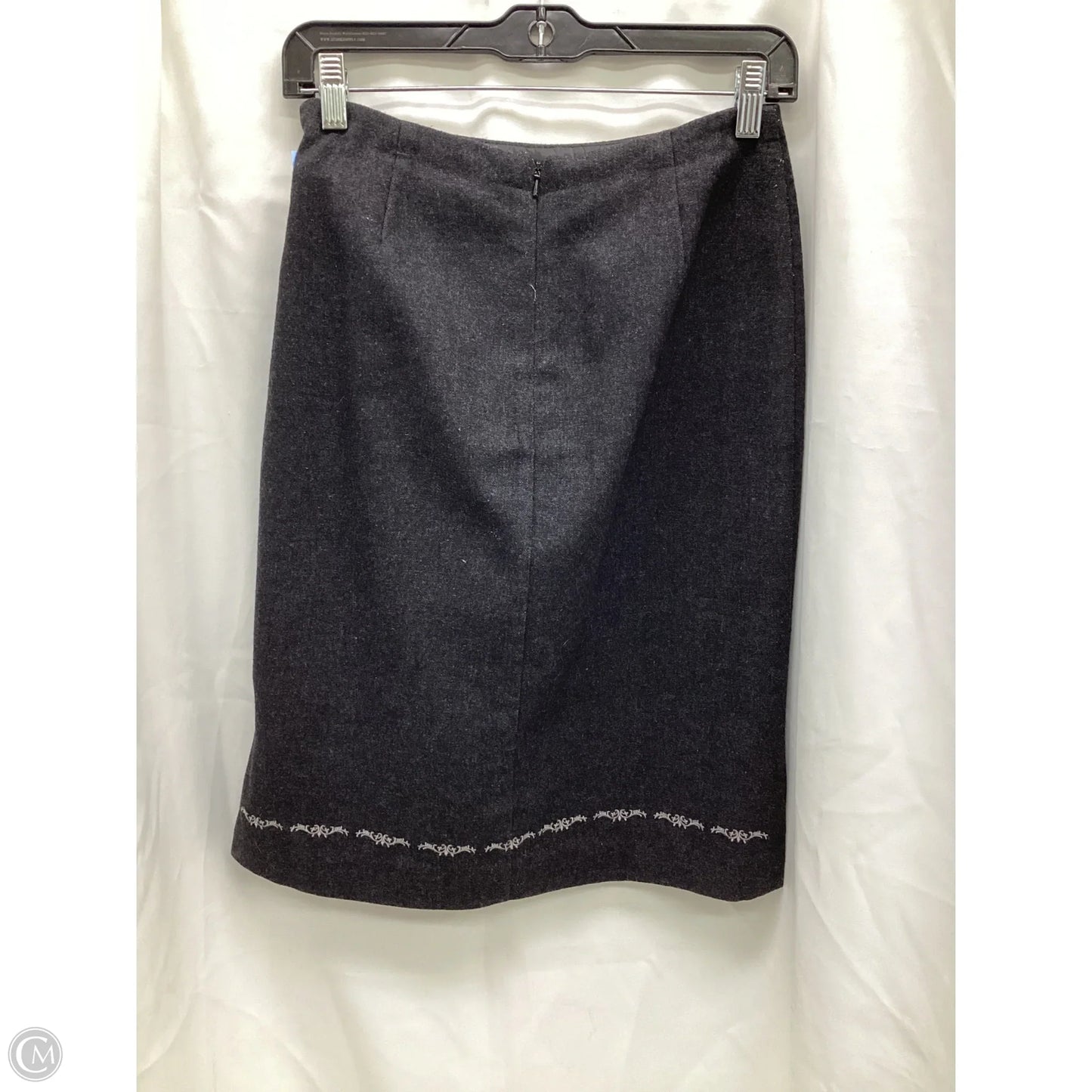 Skirt Midi By Old Navy In Grey, Size: 2