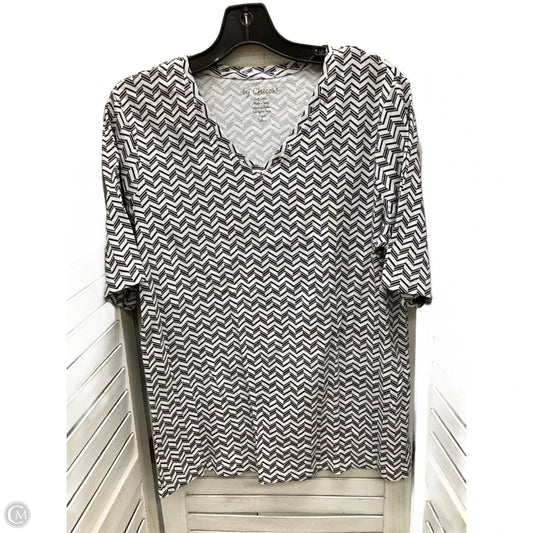 Top Short Sleeve By Chicos In Black & White, Size: Xl
