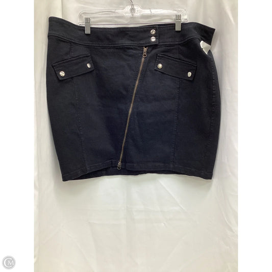Skirt Midi By Old Navy In Black, Size: 20
