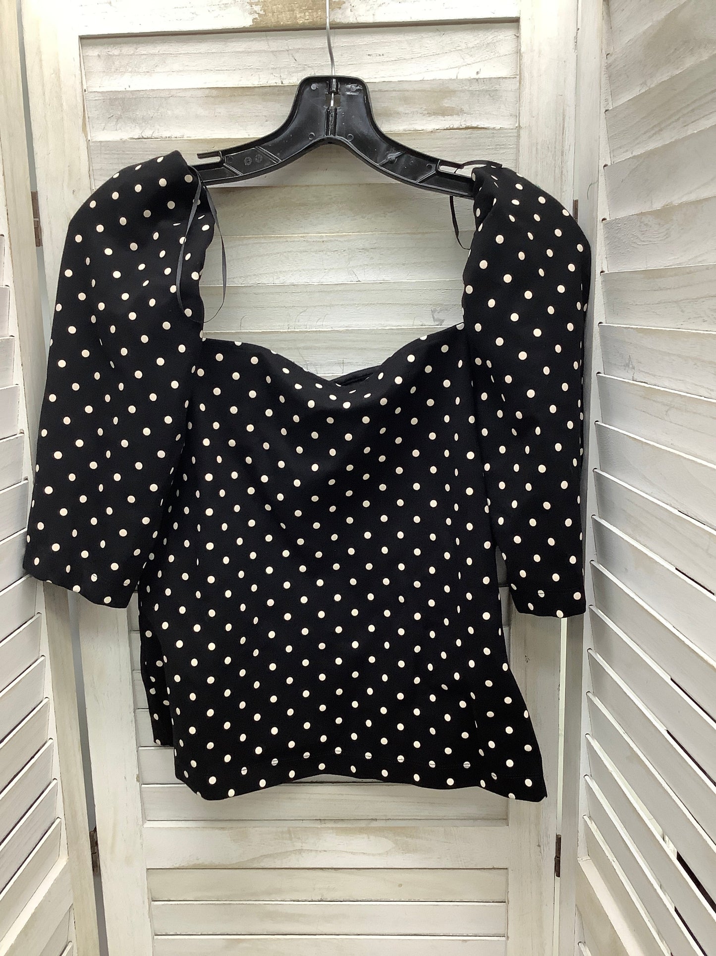 Top 3/4 Sleeve By H&m In Polkadot Pattern, Size: M