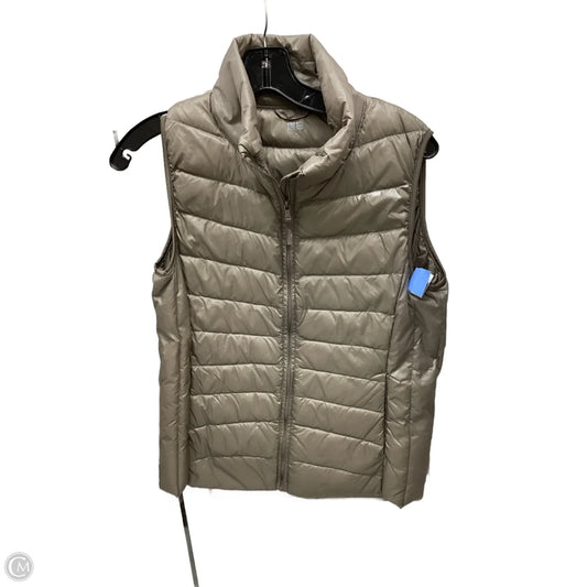 Vest Puffer & Quilted By Clothes Mentor In Taupe, Size: M