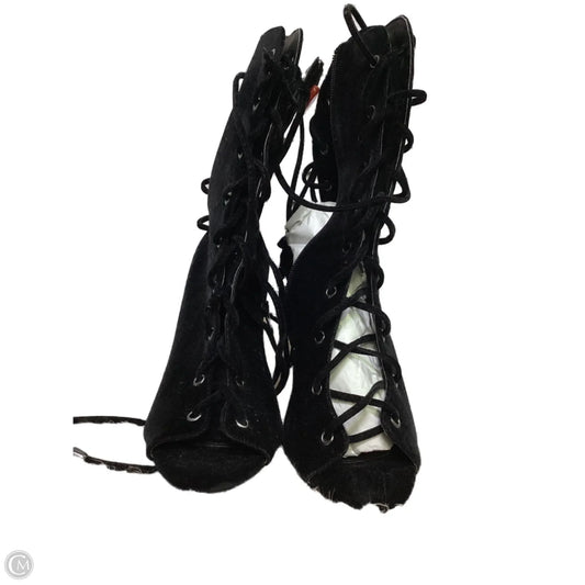 Boots Ankle Heels By Clothes Mentor In Black, Size: 11