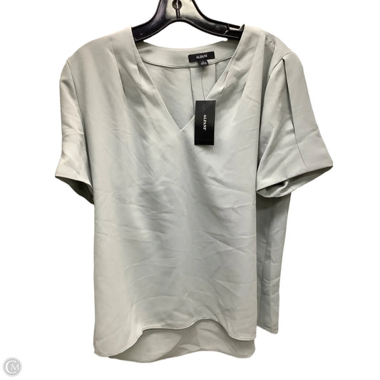 Top Short Sleeve By Alfani In Grey, Size: M