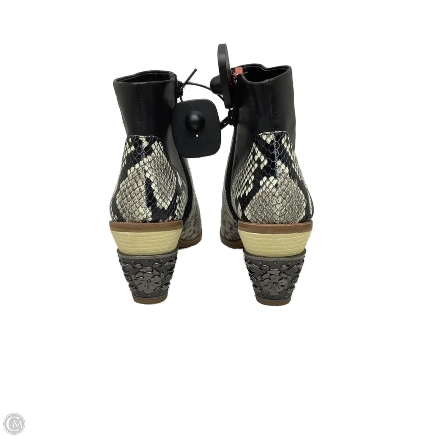 Boots Ankle Heels By Gianni Bini In Snakeskin Print, Size: 9.5