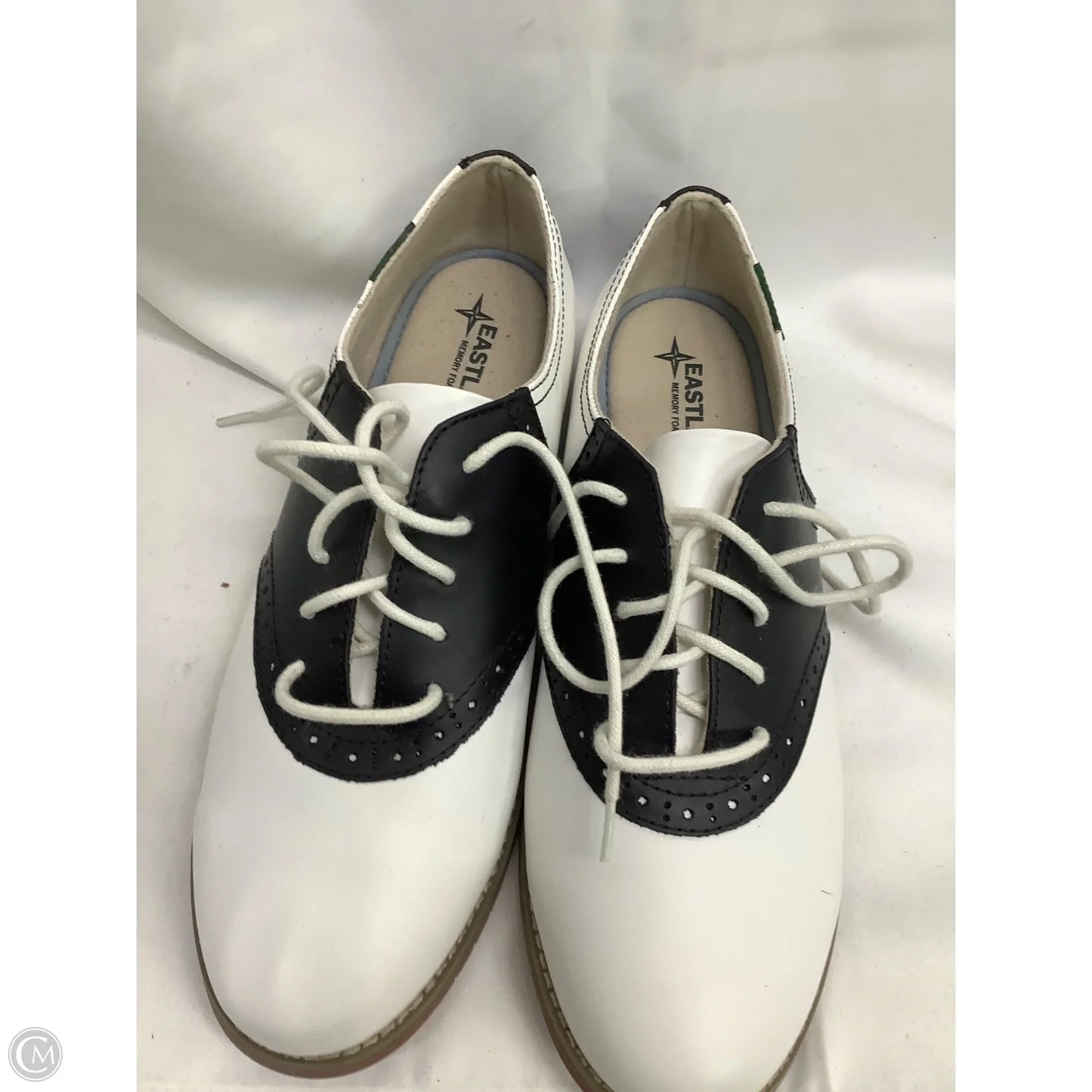 Shoes Flats By Eastland In Black & White, Size: 10
