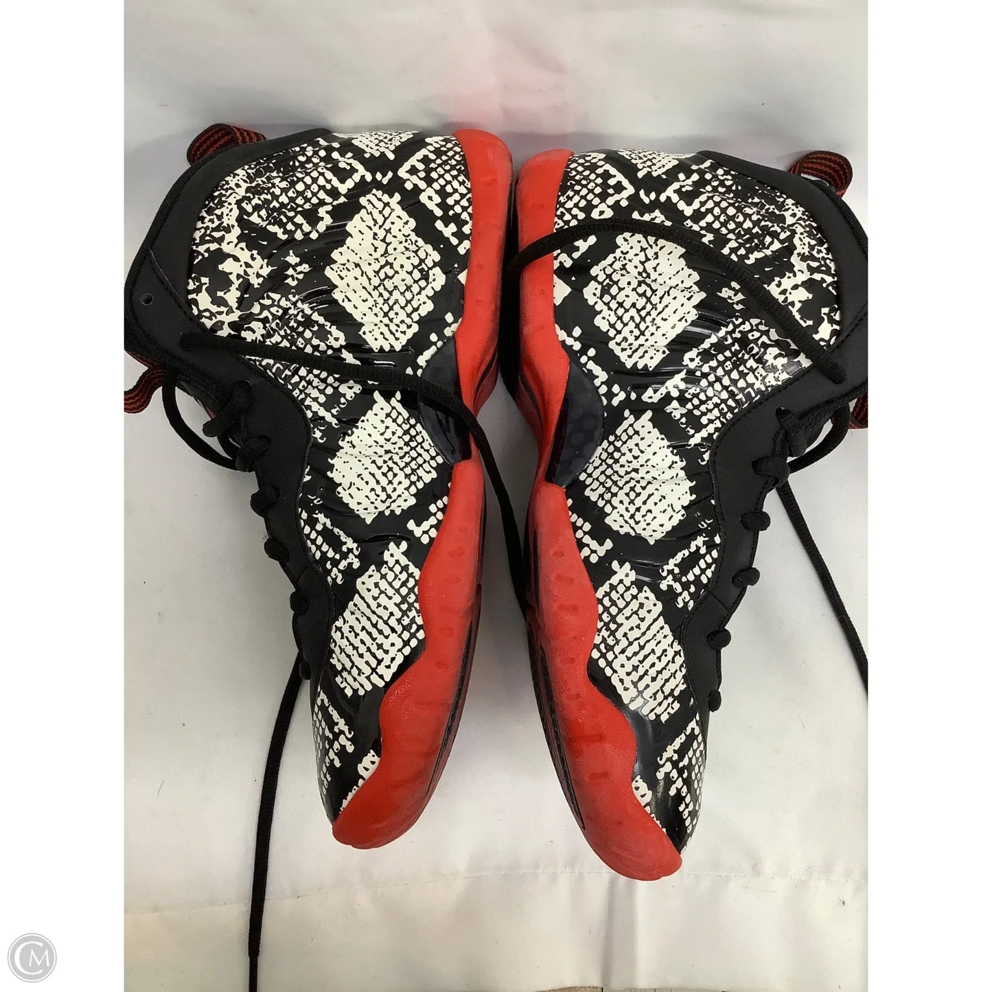 Shoes Luxury Designer By Jordan In Animal Print, Size: 8.5