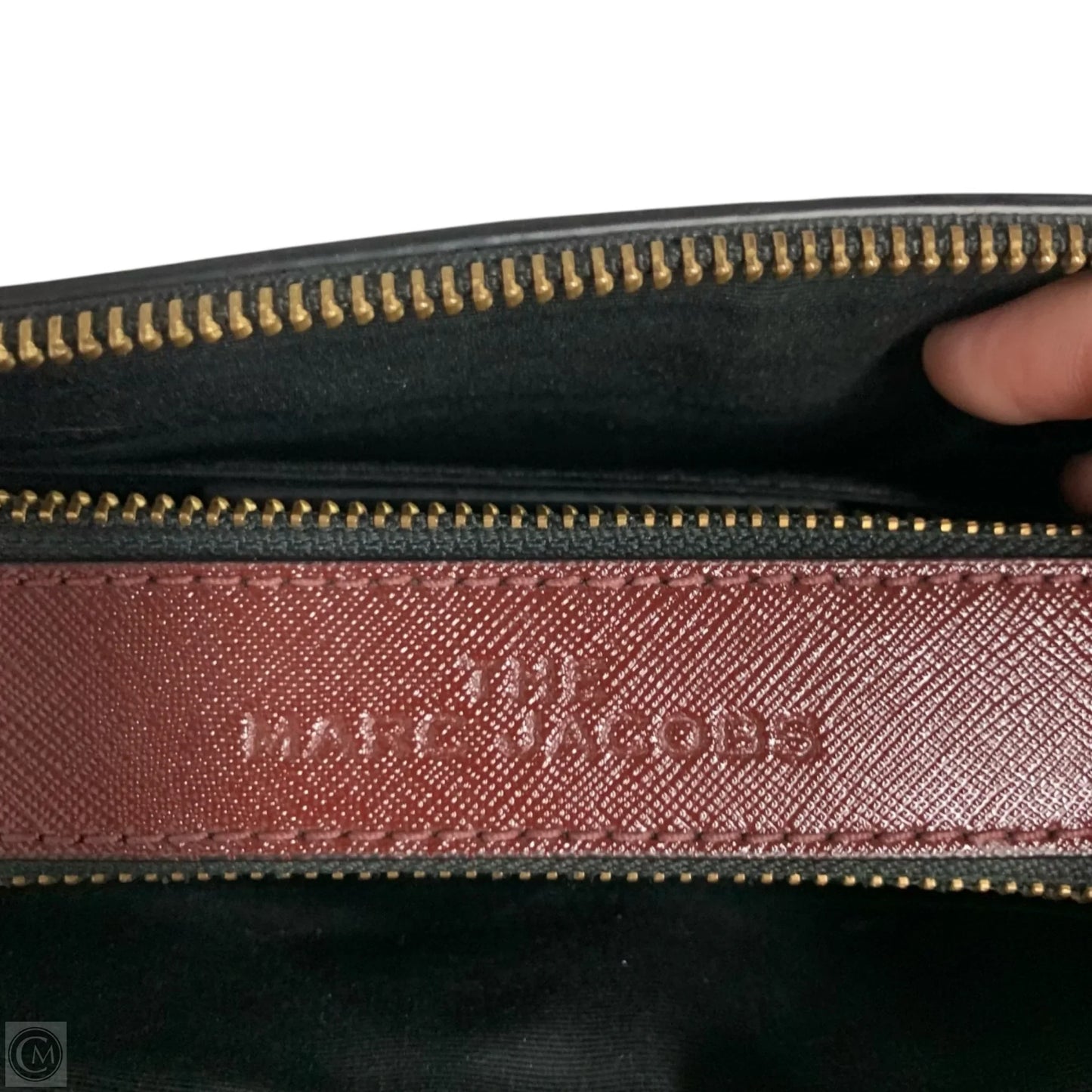 Crossbody Luxury Designer By Marc Jacobs, Size: Small