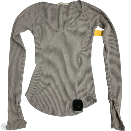 Top Long Sleeve By We The Free In Grey, Size: M