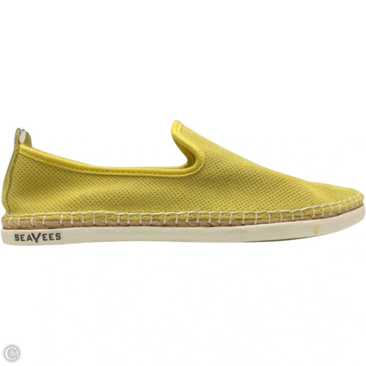 Shoes Flats By Cma In Green, Size: 7