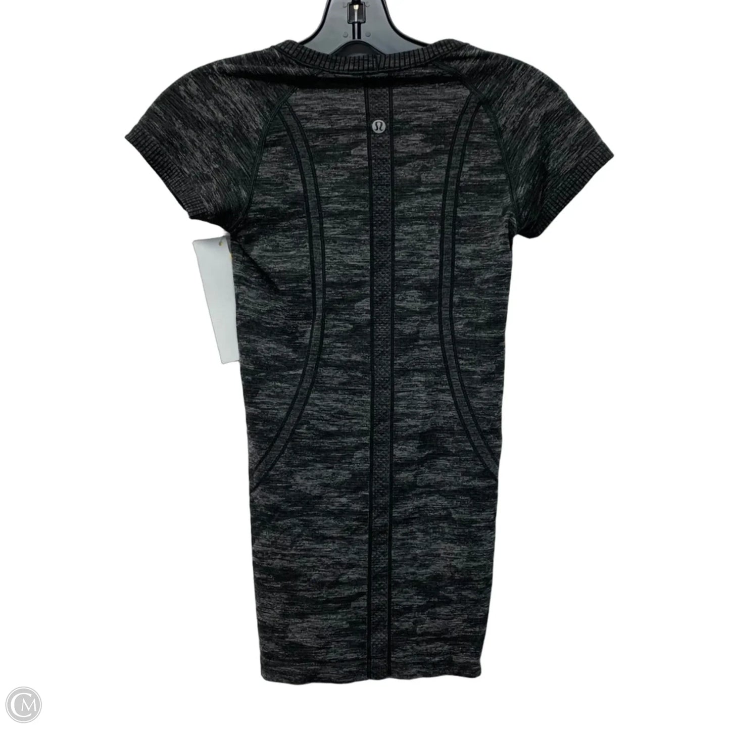 Athletic Top Short Sleeve By Lululemon In Grey, Size: Xs