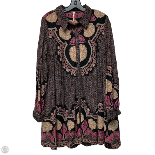 Dress Casual Short By Free People In Black & Pink, Size: M