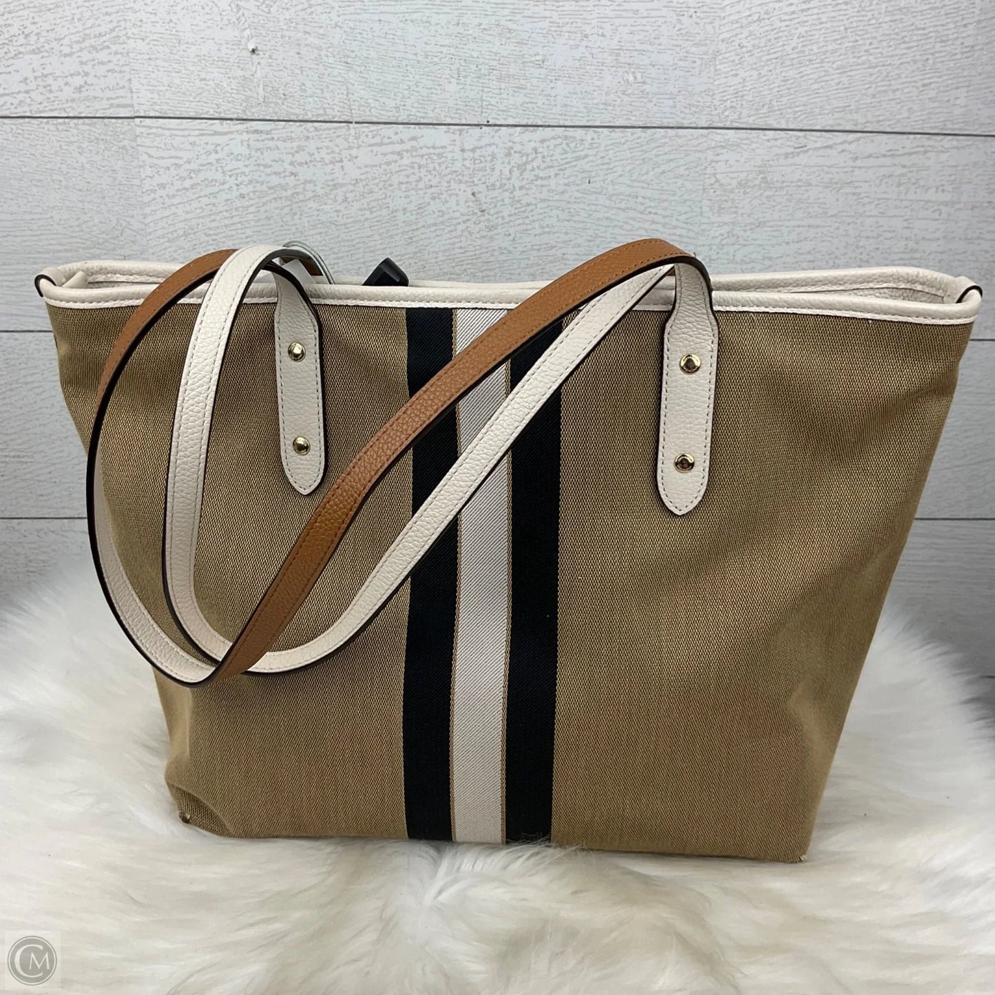 Handbag Designer By Coach, Size: Medium