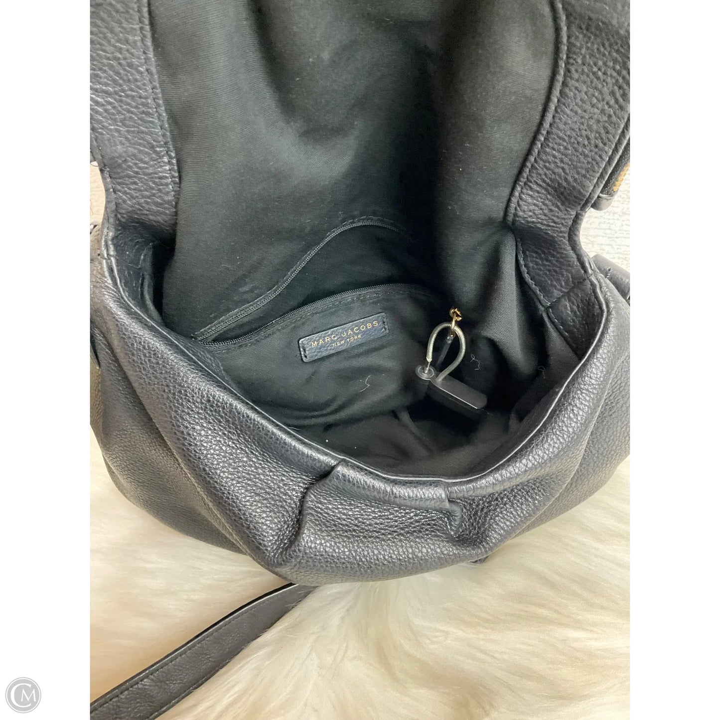 Crossbody Luxury Designer By Marc Jacobs, Size: Medium